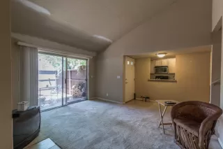 Photo #5: 224008027 Listing