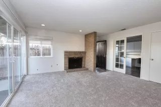 Photo #4: 224008606 Listing 