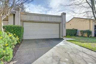 Photo #2: 224008656 Listing