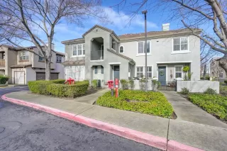 Photo #2: 224009440 Listing 