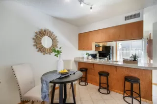 Photo #4: 224010179 Listing 