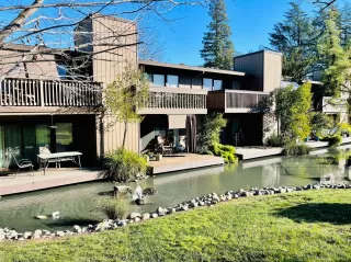 Photo #3: 224010361 Listing