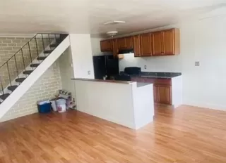 Photo #2: 224010390 Listing 