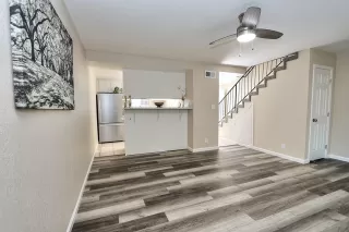 Photo #6: 224010708 Listing