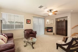 Photo #3: 224011089 Listing