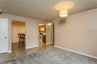 Photo #2: 224011196 Listing 