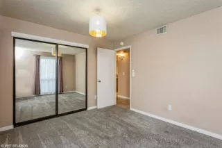 Photo #6: 224011196 Listing 