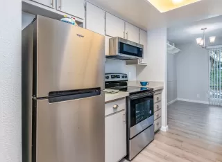 Photo #3: 224011283 Listing