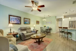 Photo #3: 224011950 Listing