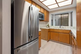 Photo #5: 224012191 Listing