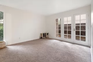 Photo #6: 224012191 Listing