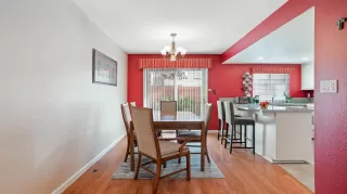 Photo #5: 224012729 Listing