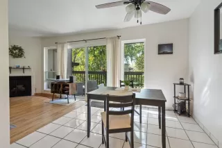 Photo #6: 224012771 Listing