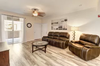 Photo #4: 224012798 Listing 