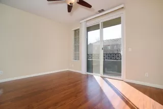 Photo #2: 224013227 Listing 