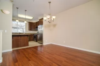 Photo #3: 224013227 Listing 