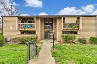 Photo #1: 224013246 Listing