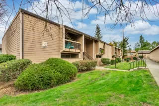 Photo #3: 224013246 Listing