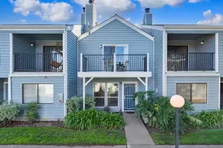 Photo #1: 224013265 Listing 