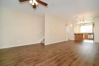 Photo #6: 224013425 Listing 