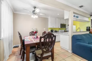 Photo #5: 224014211 Listing