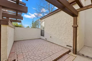 Photo #3: 224014579 Listing 