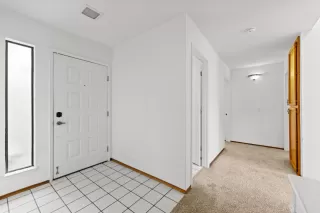 Photo #4: 224014579 Listing 