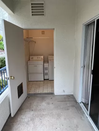 Photo #5: 224014708 Listing