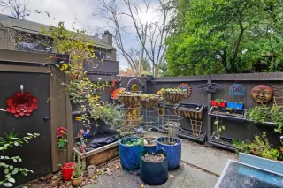 Photo #3: 224015365 Listing