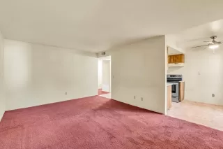 Photo #5: 224015627 Listing