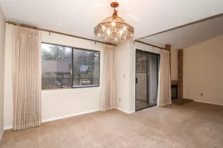 Photo #6: 224015942 Listing 