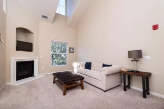 Photo #3: 224015949 Listing