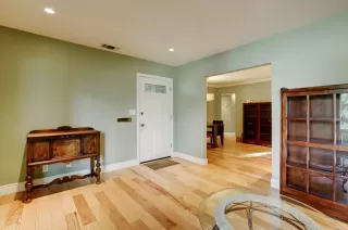 Photo #4: 224016247 Listing