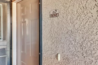 Photo #5: 224017580 Listing 