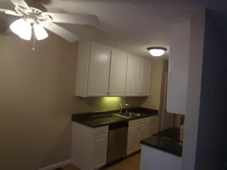 Photo #3: 224017592 Listing