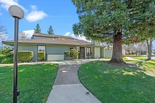 Photo #1: 224017637 Listing 