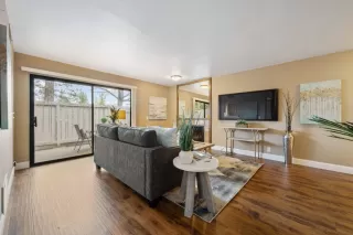 Photo #2: 224017703 Listing 