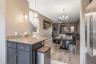 Photo #5: 224017754 Listing