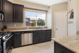 Photo #6: 224017754 Listing