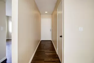 Photo #1: 224018239 Listing