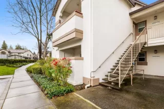 Photo #1: 224018458 Listing