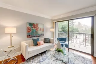 Photo #5: 224019181 Listing