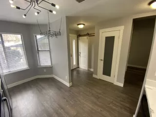 Photo #5: 224019747 Listing