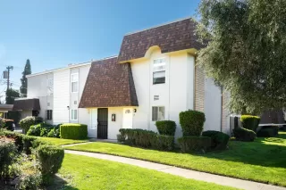 Photo #1: 224019962 Listing