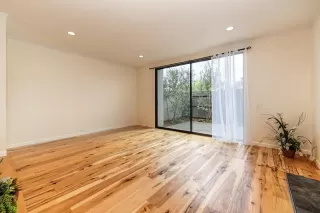 Photo #5: 224020063 Listing