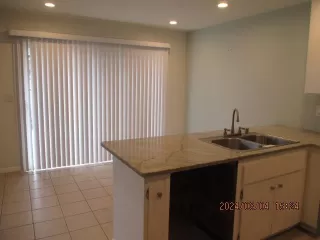 Photo #5: 224020256 Listing