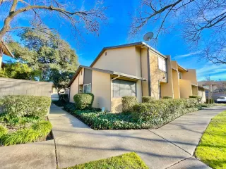 Photo #2: 224020324 Listing 