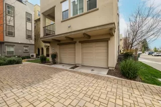 Photo #3: 224020578 Listing 