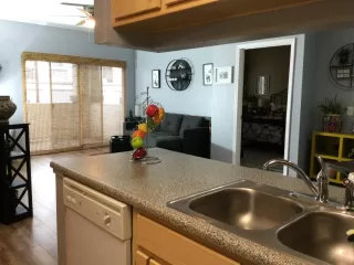 Photo #2: 224021337 Listing