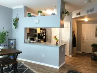 Photo #3: 224021337 Listing